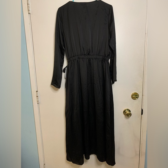 NSR Black Satin Midi Dress - Picture 5 of 8